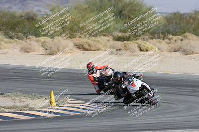 media/Nov-16-2025-Race Pace (Sun) [[8c5fa54630]]/Non Verified Riders (1st 20 Minutes)/2-Turn 10 (1010am)/